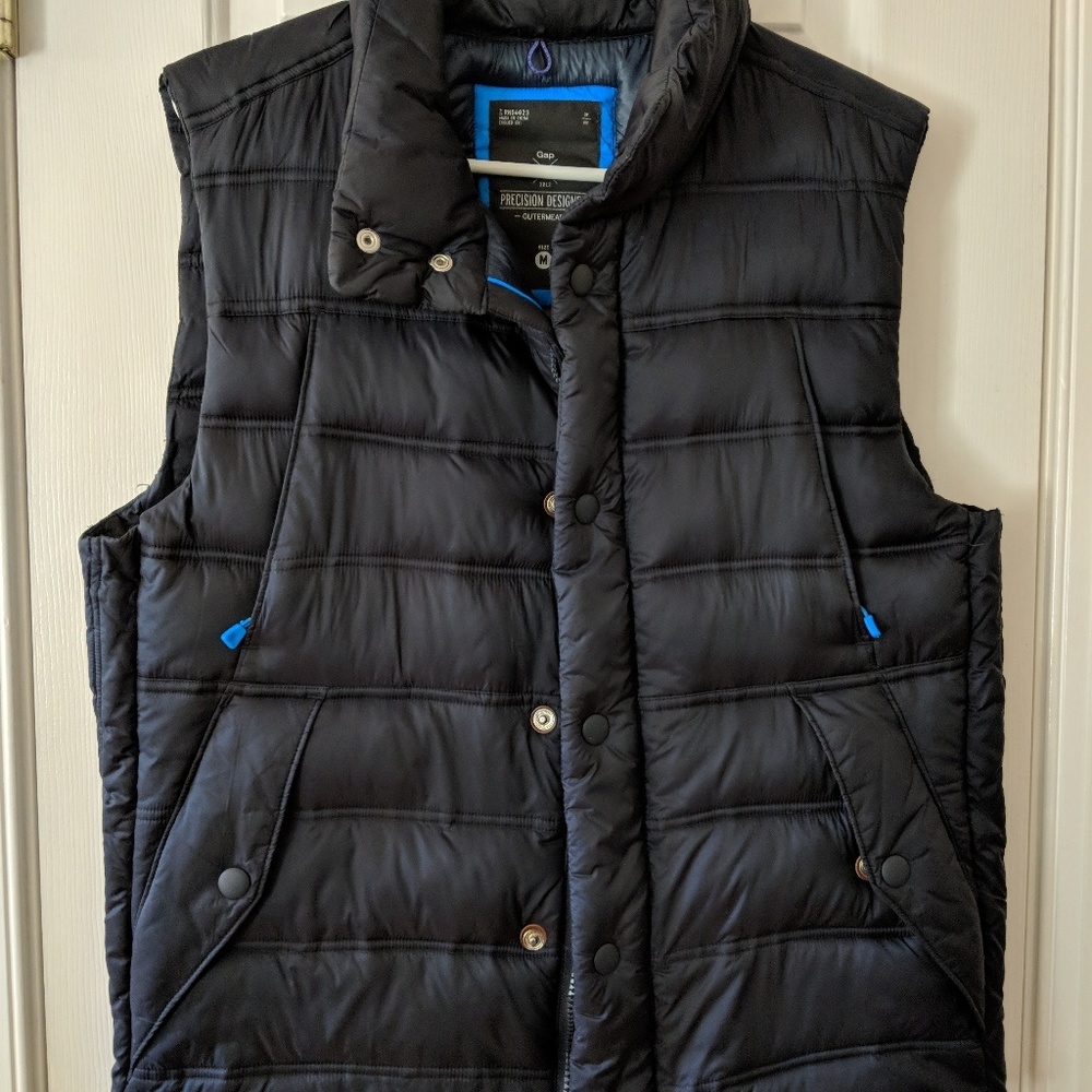 NWOT Gap Men's Puffer Vest